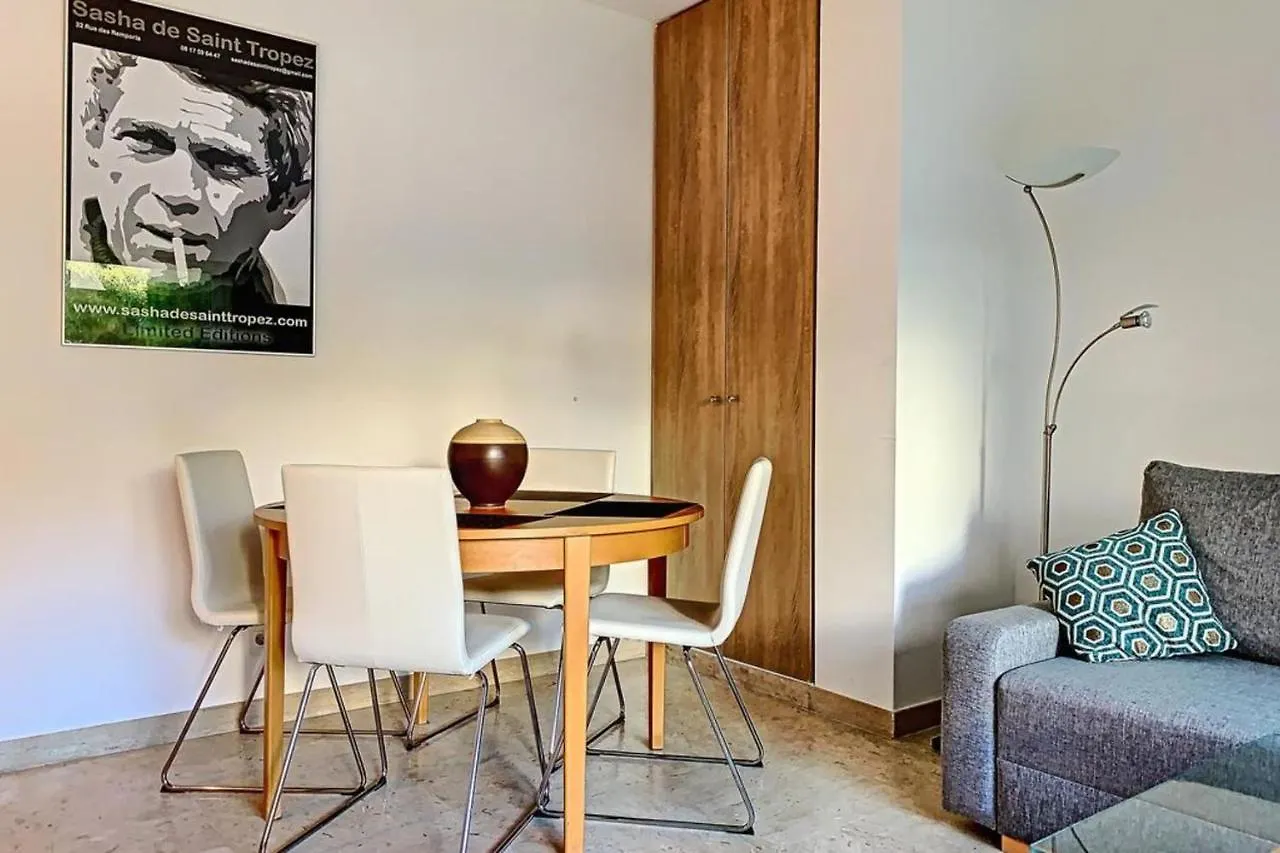 Prázdninový dům Henri Camille Real Estate - Golden - One Bedroom Apt Swimming Pool Cannes