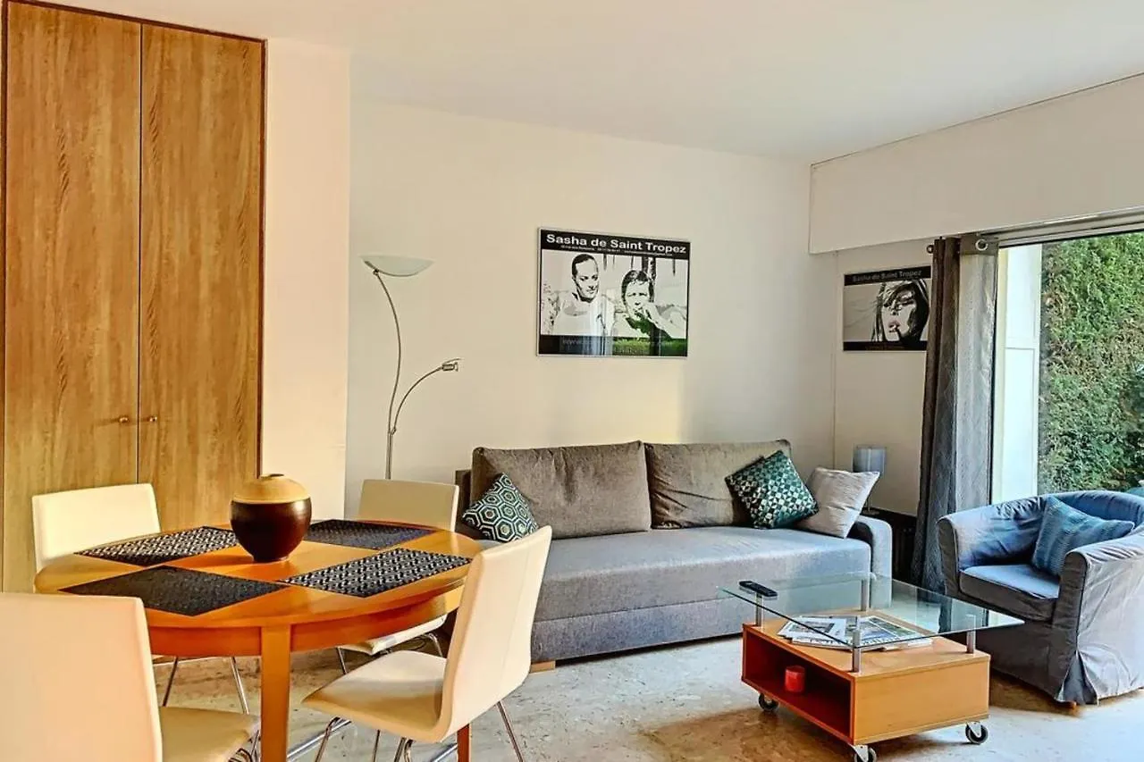 Henri Camille Real Estate - Golden - One Bedroom Apt Swimming Pool Cannes Holiday home